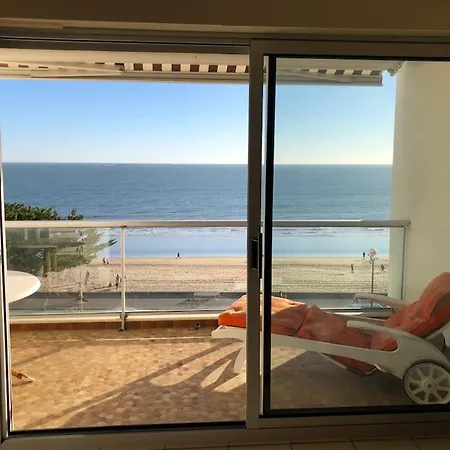 Splendide Et Spacieux Appartement, Face A La アパート La Baule
