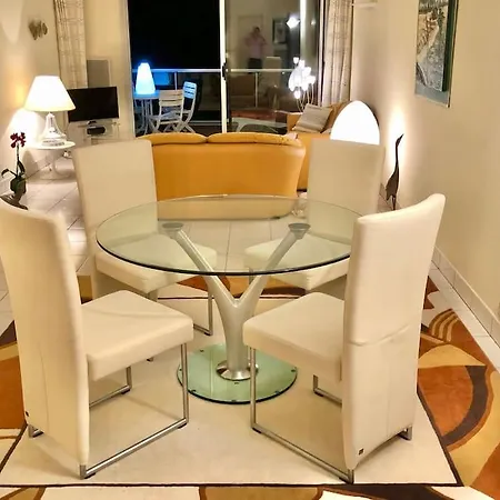 Splendide Et Spacieux Appartement, Face A La アパート La Baule