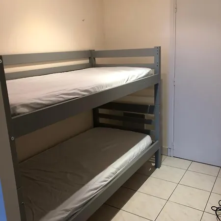 Splendide Et Spacieux Appartement, Face A La